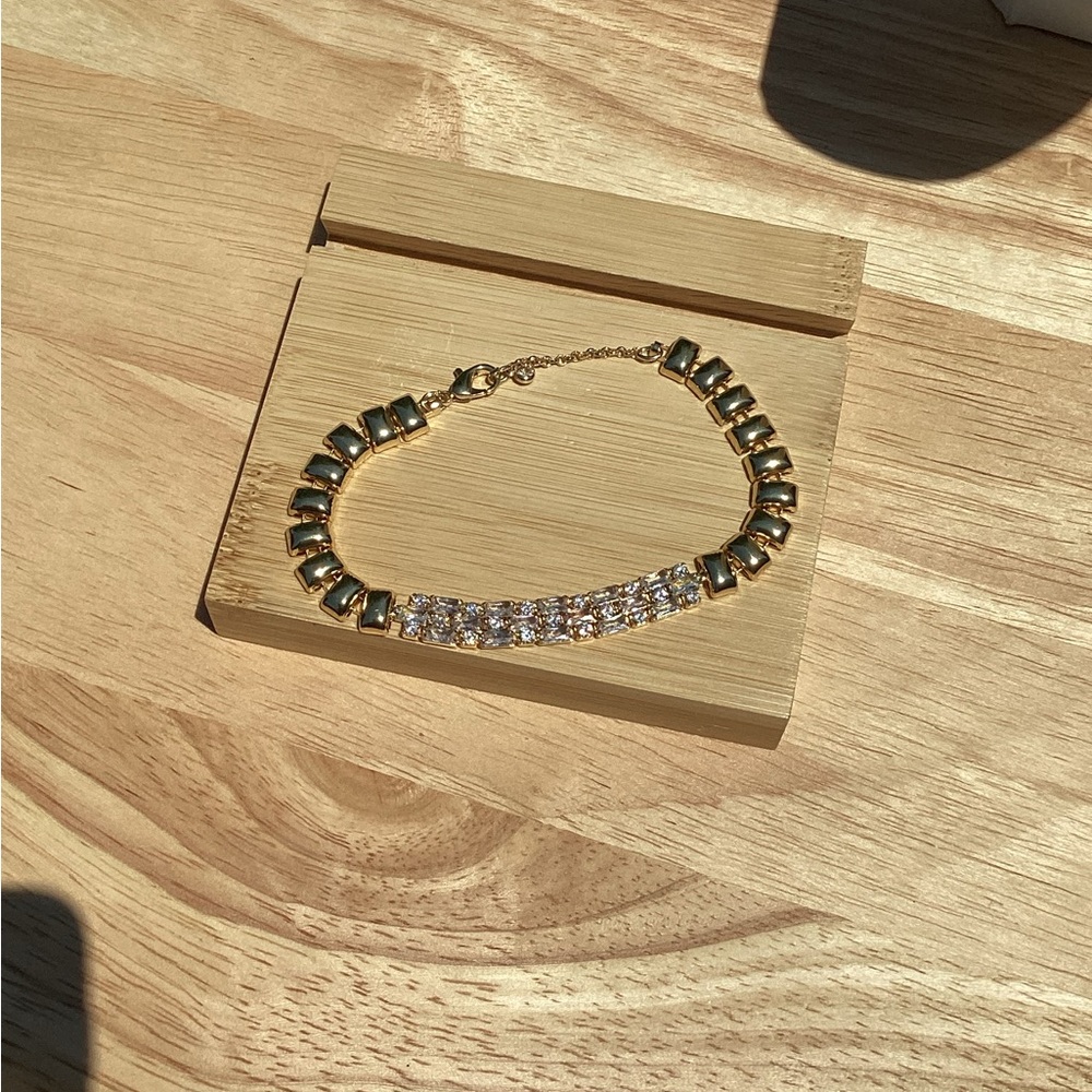 STATEMENT BRACELET - Picture 5 of 12